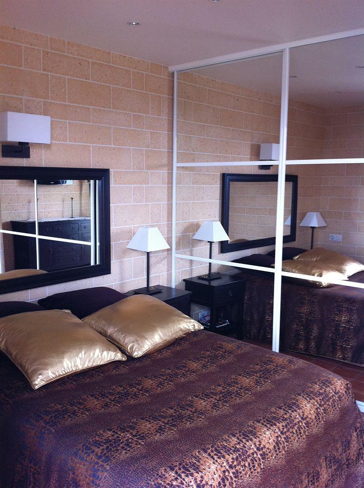 Appart Hotel Residence Courcelle Levallois-Perret Exteriör bild
